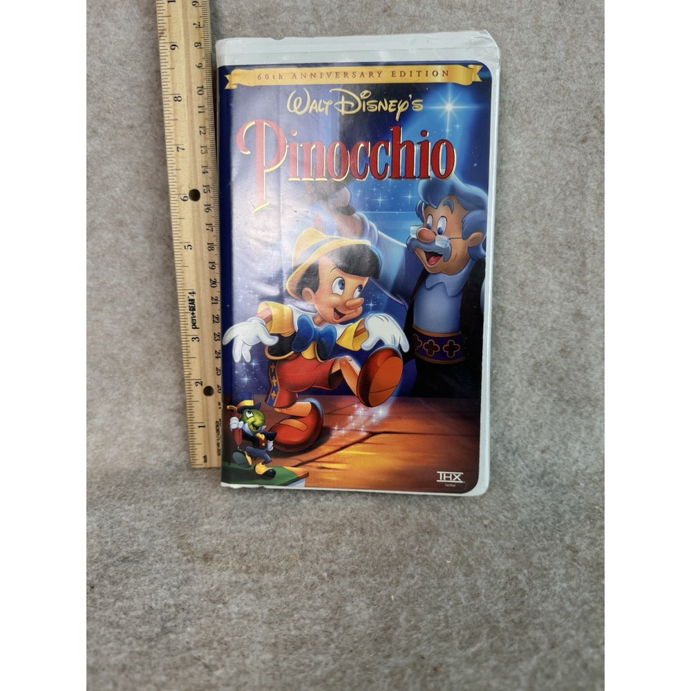 Walt Disney's‎ PINOCCHIO 60th Anniversary Edition VHS With Original Box